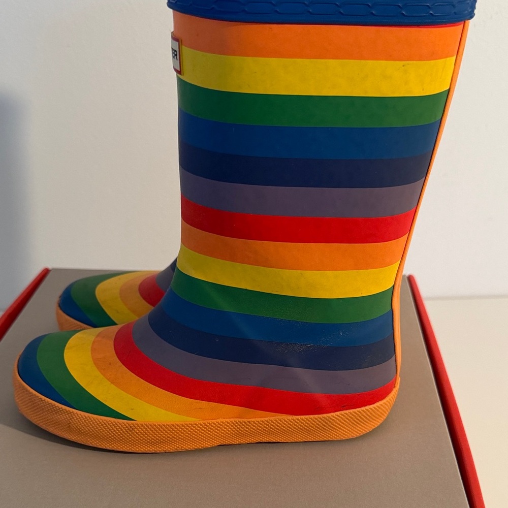 Hunter Kids' Multicolor Striped Boots - Girls Sz 1. Include Sherpa Lining. - Picture 3 of 7